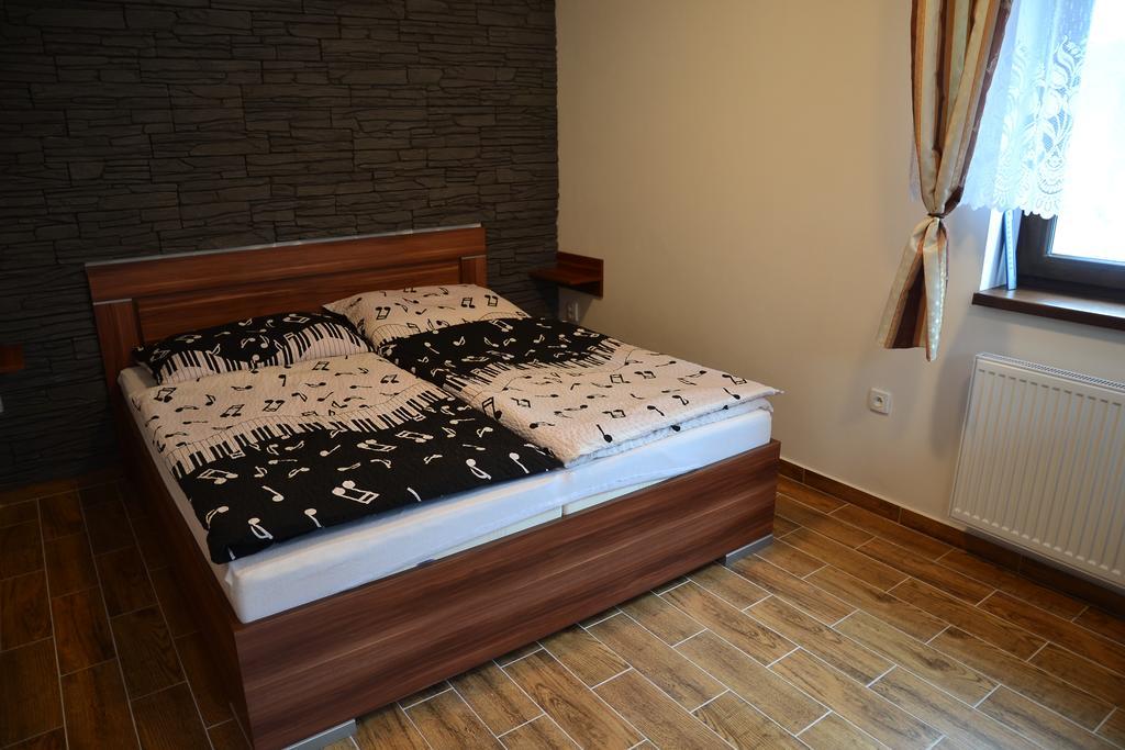 Apartmany Nad Rekou Svoboda nad Upou Ngoại thất bức ảnh